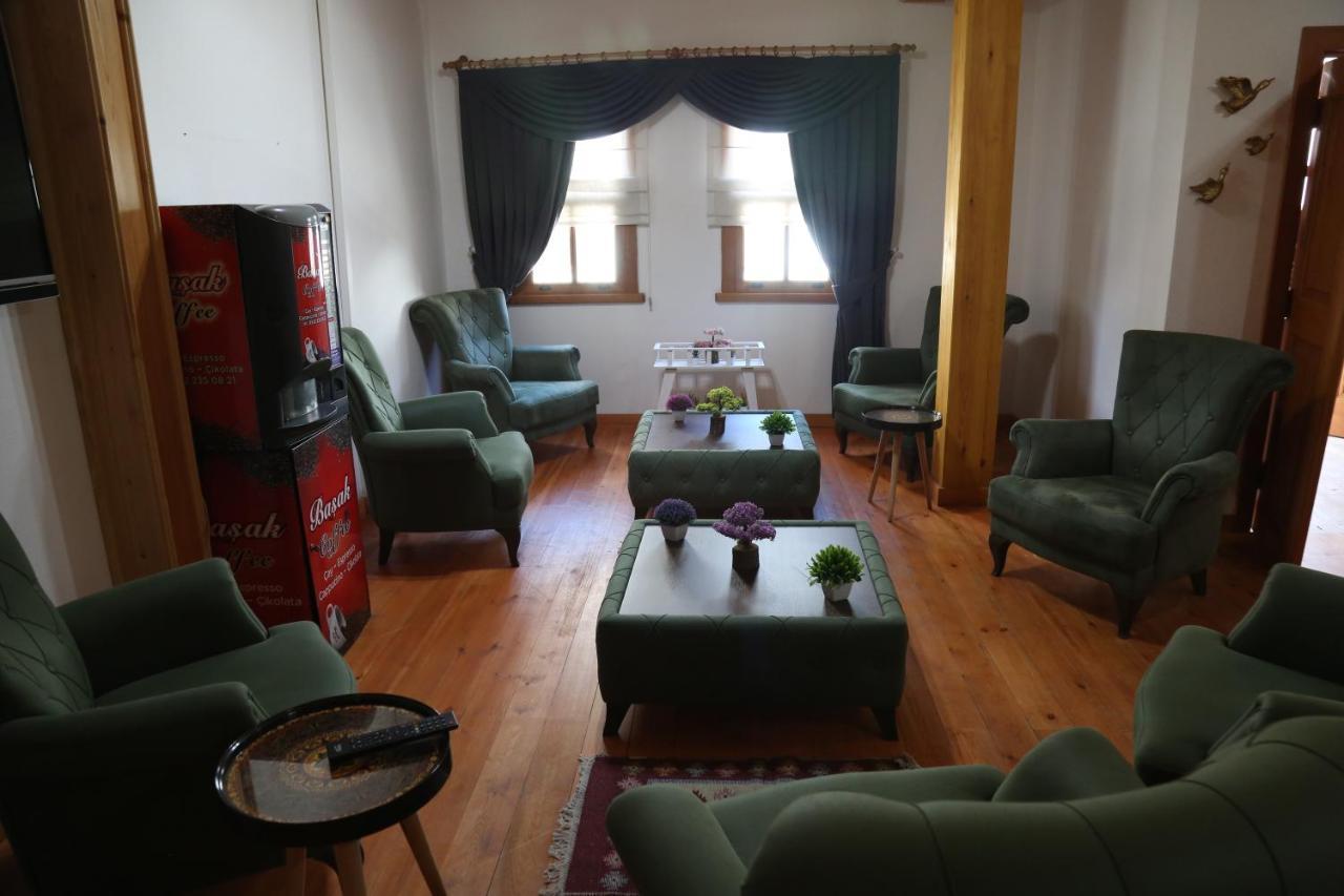 Yali Konak Butik Otel Golcuk Экстерьер фото