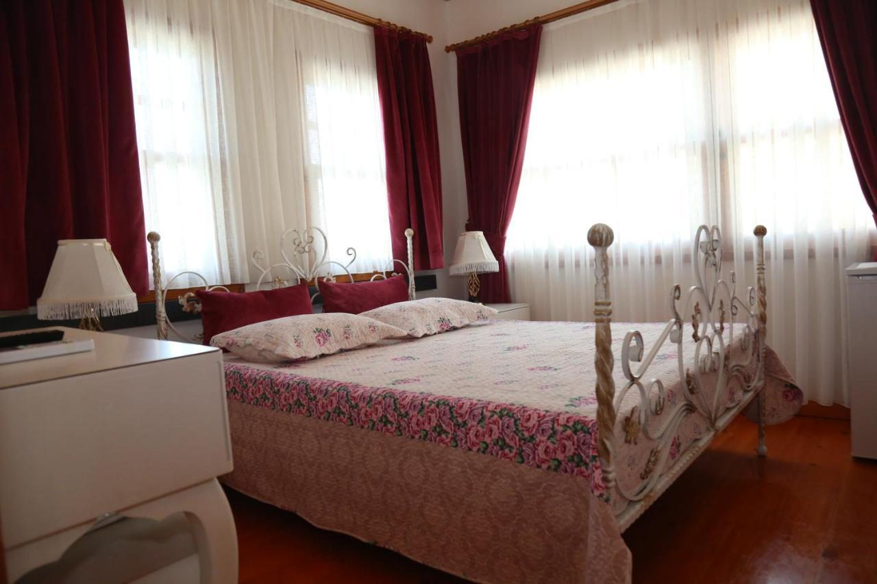 Yali Konak Butik Otel Golcuk Экстерьер фото