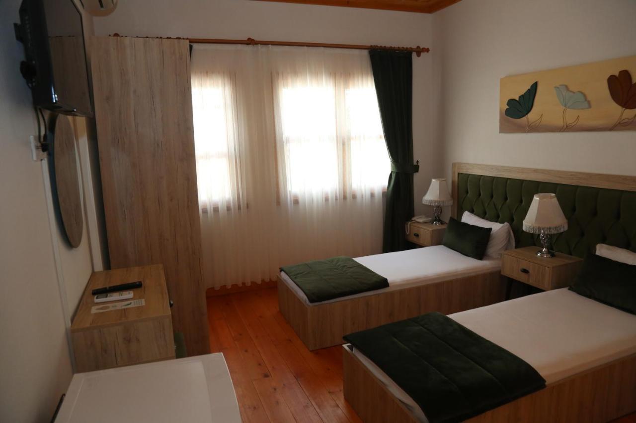 Yali Konak Butik Otel Golcuk Экстерьер фото