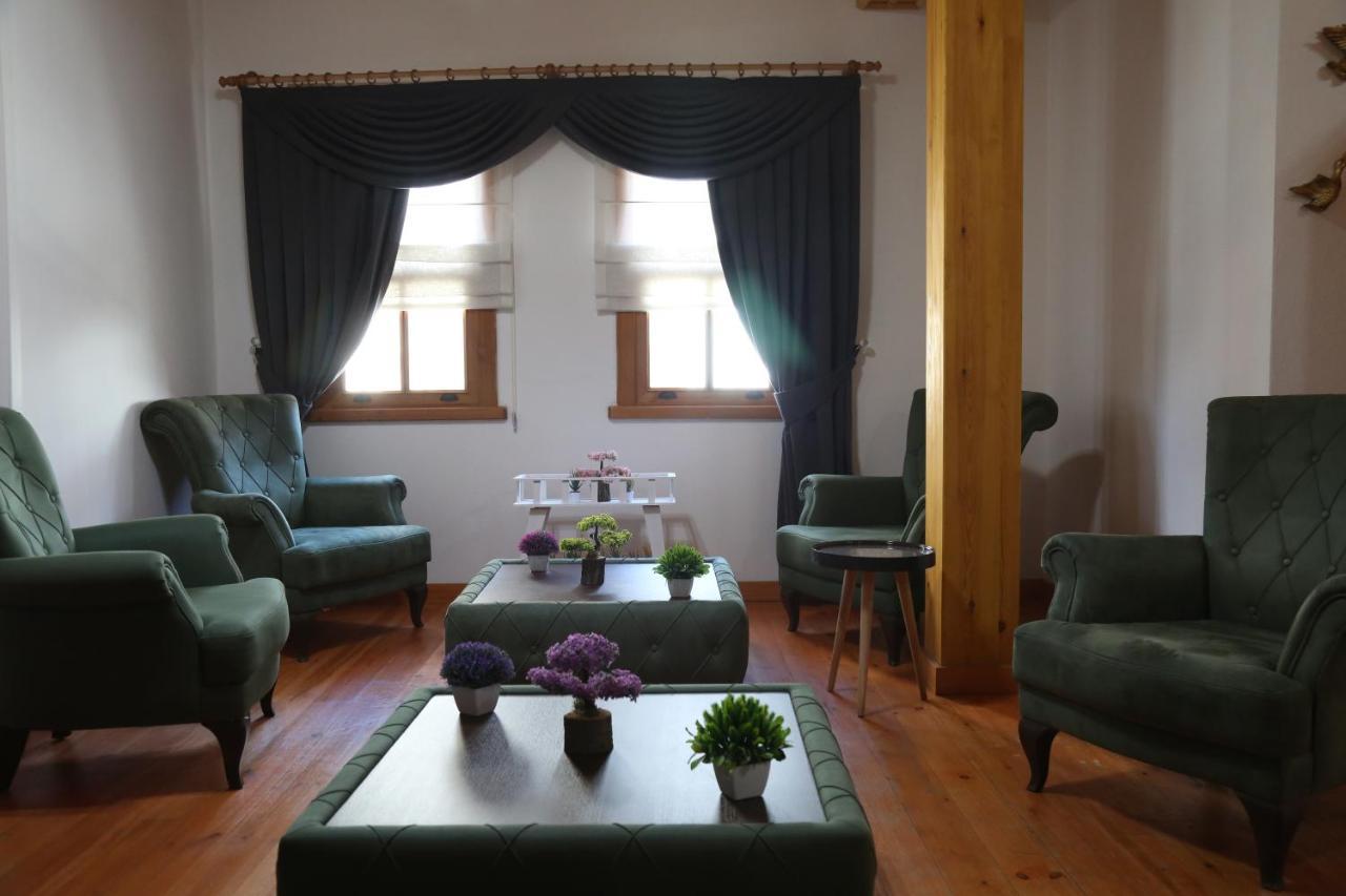 Yali Konak Butik Otel Golcuk Экстерьер фото